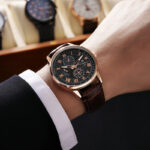 Moon Decoration Single Calendar Watch - Image 2